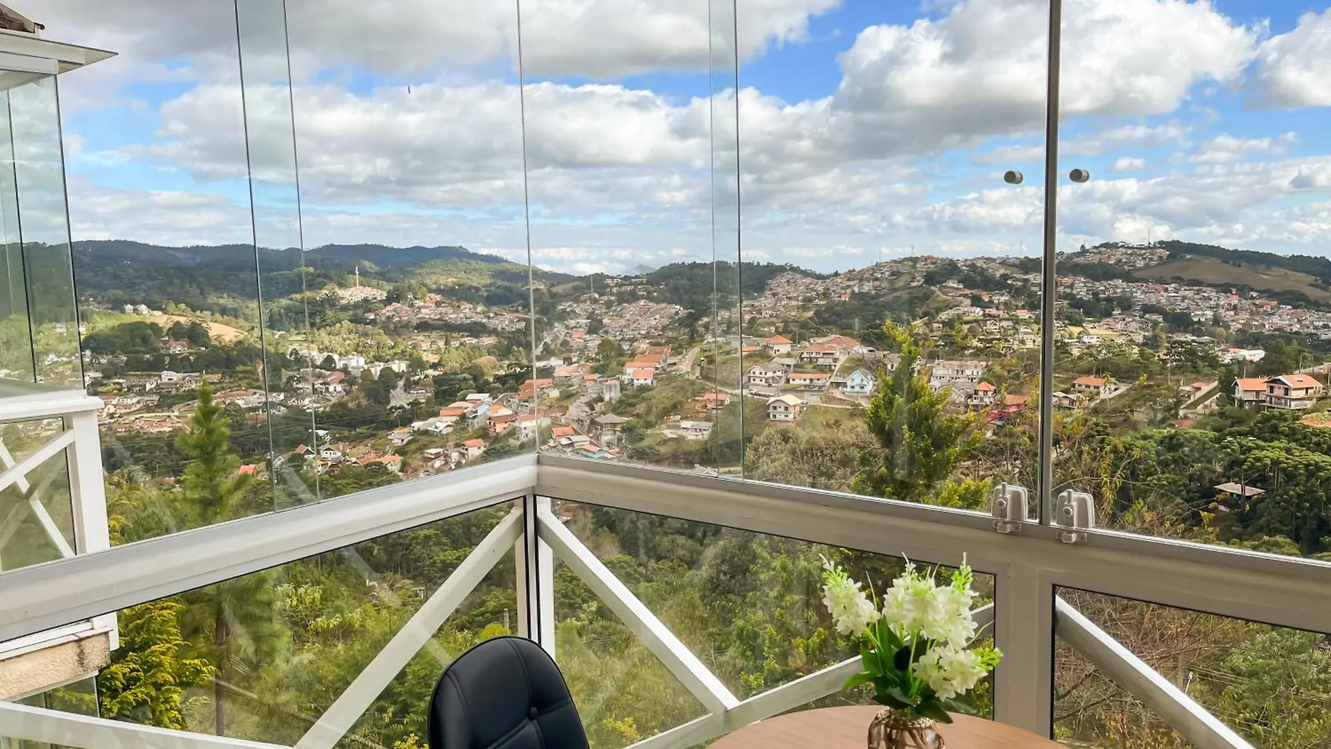Apartment Apartamento Sobre As Nuvens Campos do Jordao